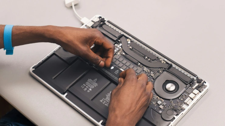 Amélioration des performances de vos PC grâce à l'upgrade des configurations.